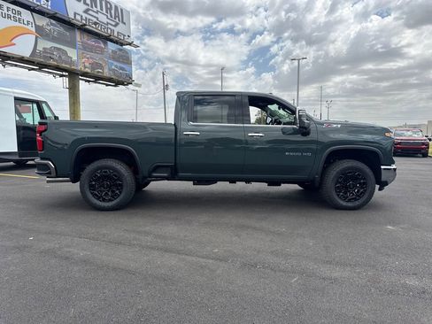 New 2026 Chevrolet Silverado 2500 LTZ w/ LTZ Convenience Package AWD/4WD image 10
