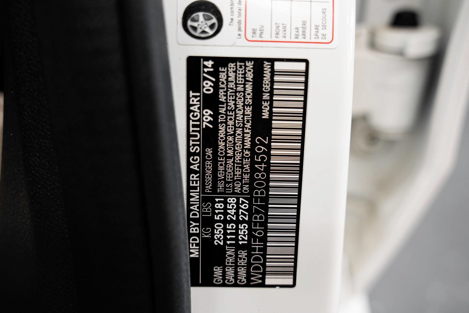 Used 2015 Mercedes-Benz E 400 Sedan image 48
