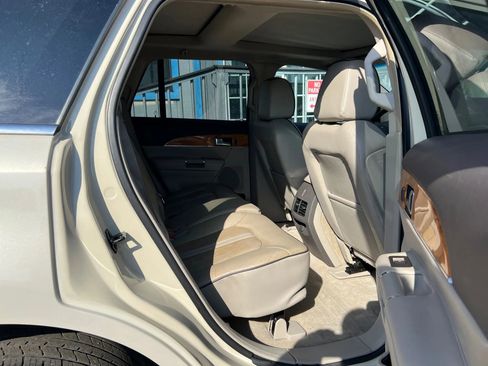 Used 2015 Lincoln MKX FWD w/ Equipment Group 102A image 13