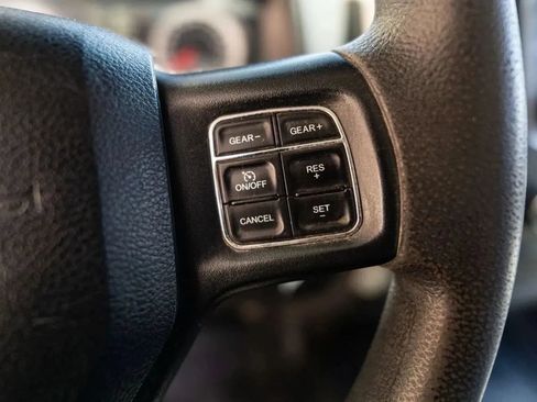 Used 2019 RAM 1500 Classic SLT w/ Protection Group AWD/4WD image 43