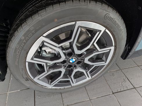 New 2027 BMW X1 xDrive28i AWD/4WD image 9