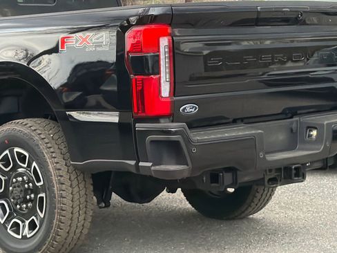 New 2026 Ford F350 Platinum image 9