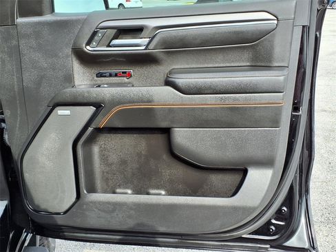 Used 2022 GMC Sierra 1500 AT4 w/ AT4 Preferred Package image 15