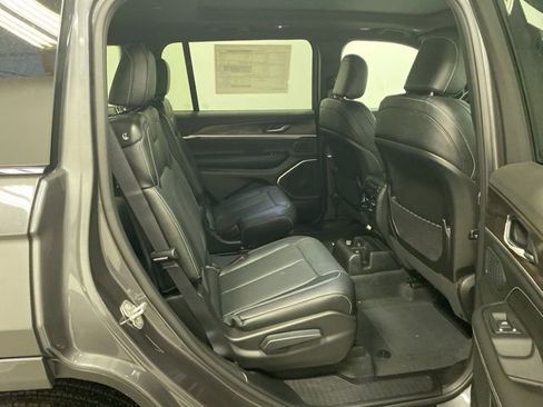 New 2026 Jeep Grand Cherokee L Limited image 31