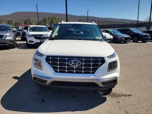 Used 2024 Hyundai Venue SEL image 6
