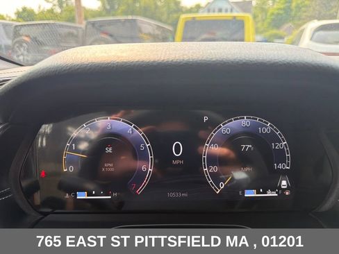 Used 2024 Jeep Grand Cherokee Altitude AWD/4WD image 25