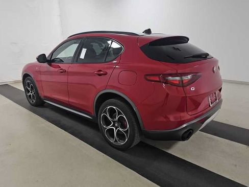 Used 2023 Alfa Romeo Stelvio Ti AWD/4WD image 4