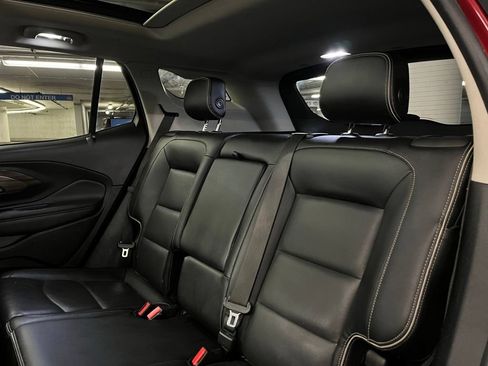 Used 2018 GMC Terrain Denali w/ Advanced Safety Package AWD/4WD image 22