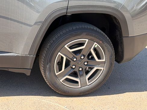 Certified 2026 Jeep Cherokee Limited AWD/4WD image 12