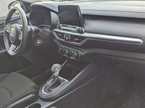 Used 2023 Kia Forte LXS image 20