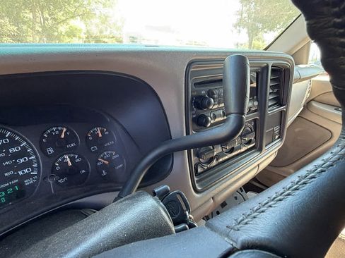 Used 2000 Chevrolet Silverado 1500 LS AWD/4WD image 11