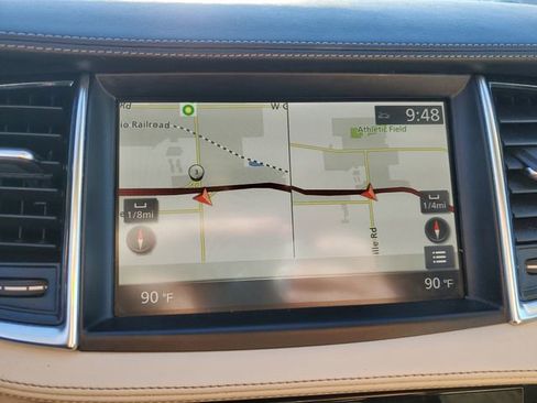 Used 2021 INFINITI QX50 Essential image 22