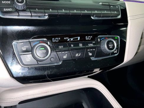 Used 2022 BMW X2 sDrive28i w/ Premium Package FWD image 30