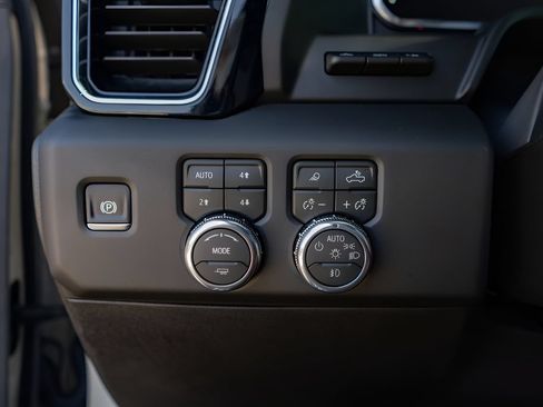 New 2026 GMC Sierra 1500 Denali Ultimate AWD/4WD image 16