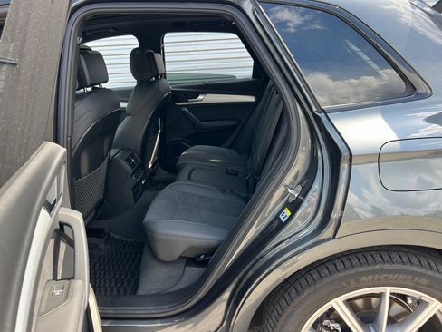 Used 2023 Audi Q5 e Prestige w/ Prestige Package AWD/4WD image 36