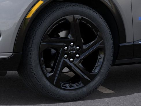 New 2026 Chevrolet Equinox EV RS image 33