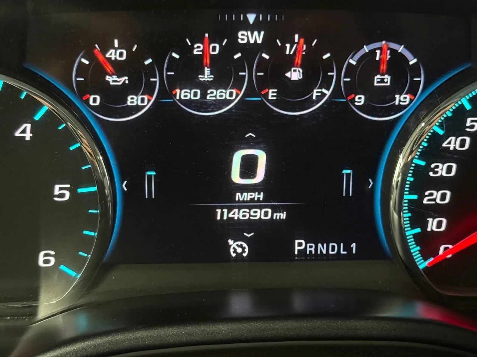 Used 2018 GMC Sierra 2500 Denali w/ Snow Plow Prep Package AWD/4WD image 11