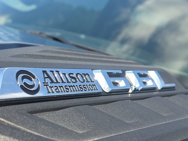 Used 2025 Chevrolet Silverado 2500 Custom w/ Custom Value Package AWD/4WD image 9