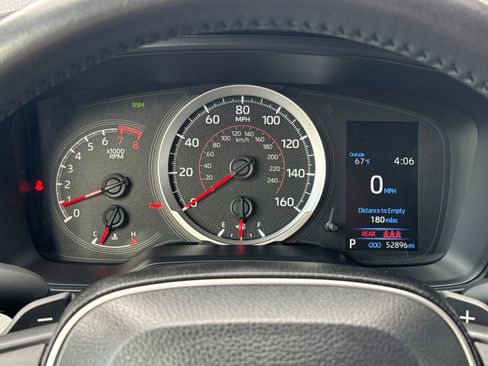 Used 2022 Toyota Corolla SE w/ SE Premium Package FWD image 20