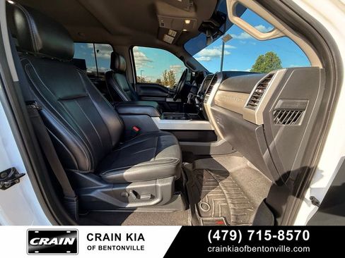 Used 2020 Ford F250 Lariat w/ Lariat Value Package AWD/4WD image 32