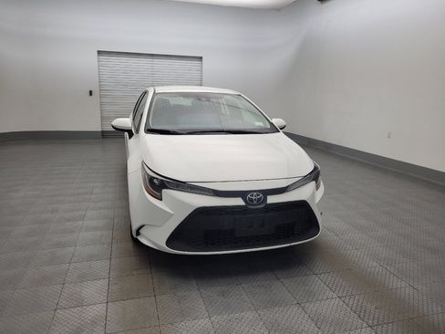 Used 2022 Toyota Corolla LE FWD image 14