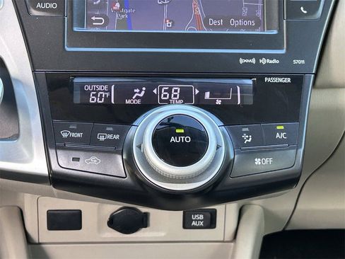 Used 2013 Toyota Prius V Two image 18