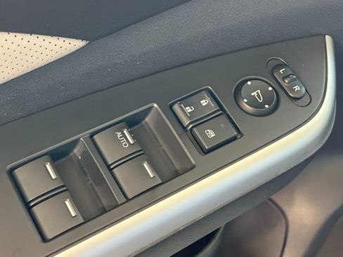 Used 2015 Honda CR-V EX-L image 14