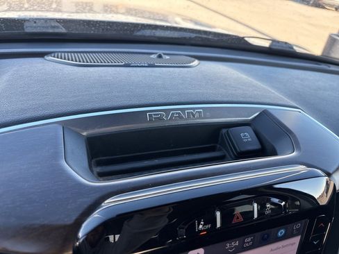 Used 2024 RAM 2500 Laramie w/ Safety Group image 18