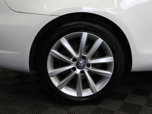 Used 2013 Volkswagen Eos Komfort FWD image 7