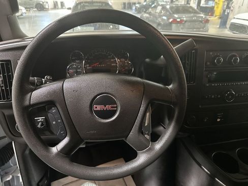 Used 2024 GMC Savana 2500 w/ Driver Convenience Package image 11