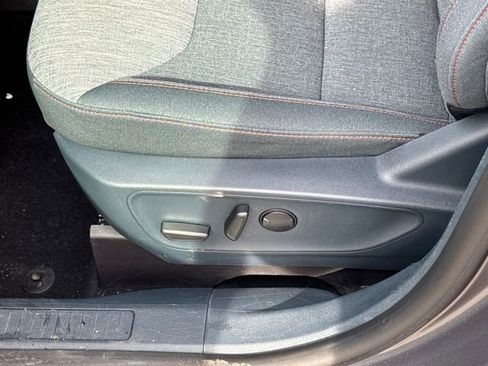 Used 2023 Ford Maverick XLT w/ XLT Luxury Package image 4