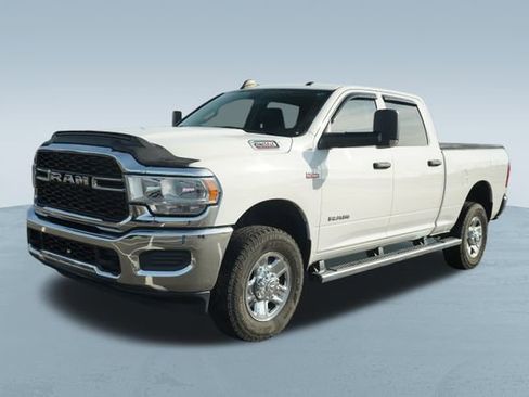 Used 2019 RAM 2500 Tradesman w/ Chrome Appearance Group image 3