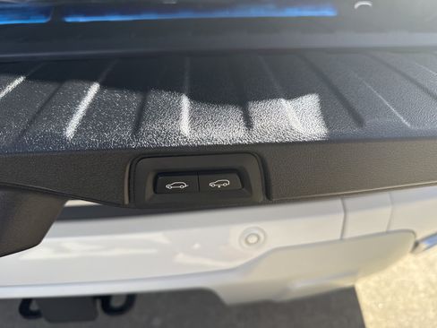 New 2026 BMW X5 xDrive50e AWD/4WD image 26