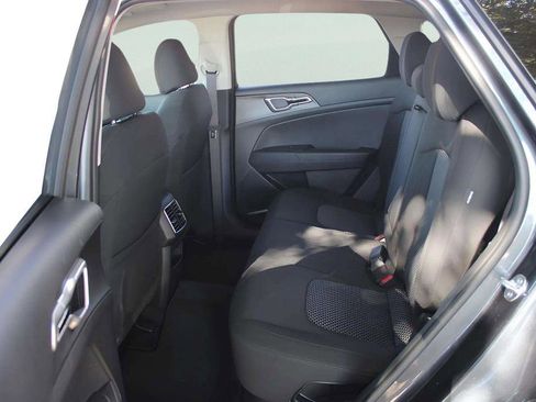 New 2025 Kia Sportage LX AWD/4WD image 10