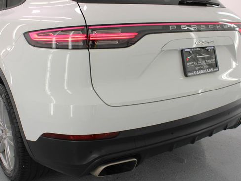 Used 2020 Porsche Cayenne AWD/4WD image 20