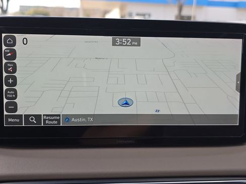 Used 2023 Hyundai Santa Fe Blue image 22