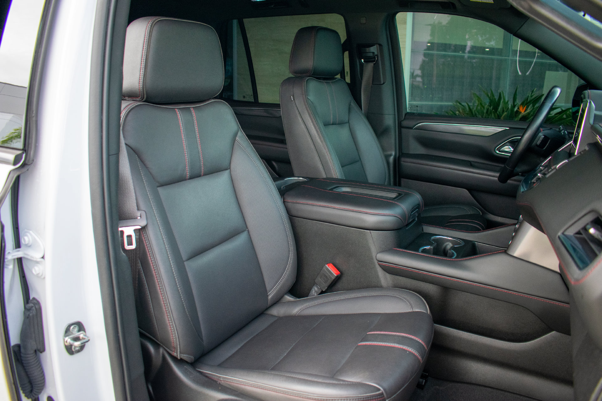Used 2023 Chevrolet Tahoe RST AWD/4WD image 27