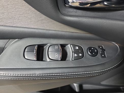 Used 2024 Nissan Murano SL AWD/4WD image 29
