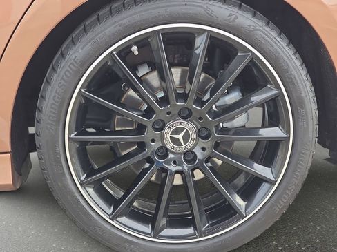 Used 2022 Mercedes-Benz CLA 250 image 35