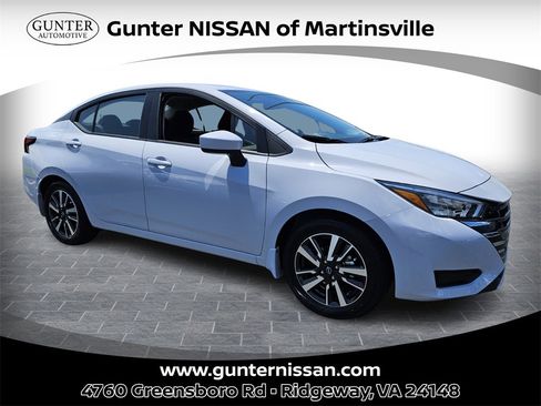 New 2025 Nissan Versa SV w/ Trunk Package image 1