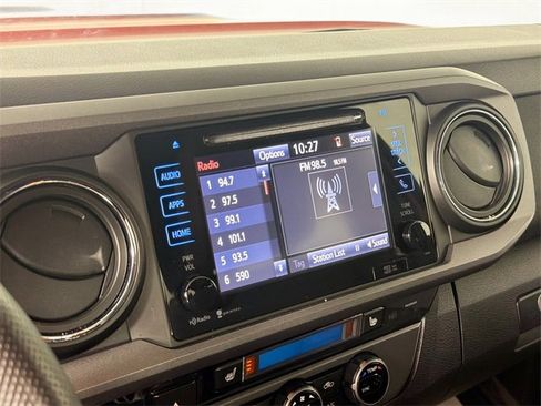 Used 2016 Toyota Tacoma SR5 image 15