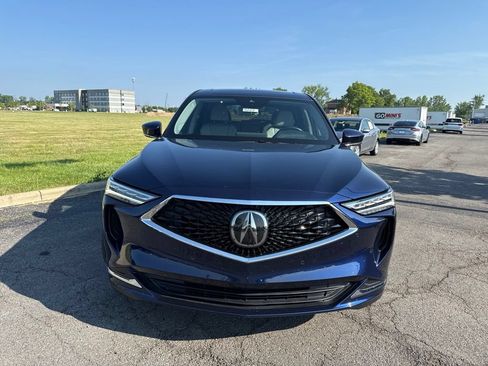 Used 2024 Acura MDX SH-AWD w/ Technology Package image 3