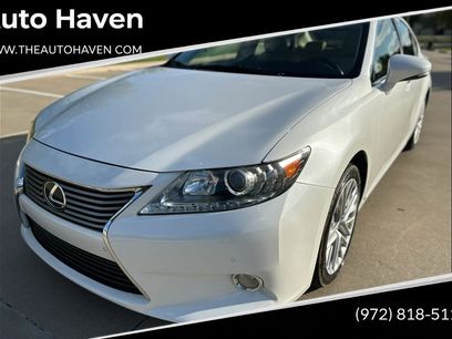 Used 2013 Lexus ES 350 w/ Luxury Pkg