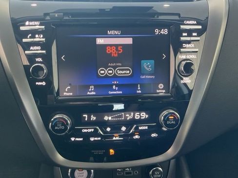 Used 2024 Nissan Murano SV w/ SV Midnight Edition Package FWD image 13
