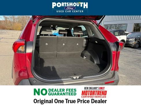 Used 2023 Toyota RAV4 XLE image 12