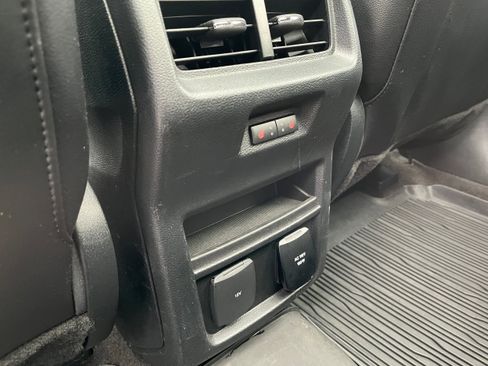 Certified 2020 Ford Edge Titanium w/ Equipment Group 301A image 11