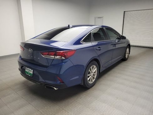 Used 2019 Hyundai Sonata SE w/ Cargo Package FWD image 9