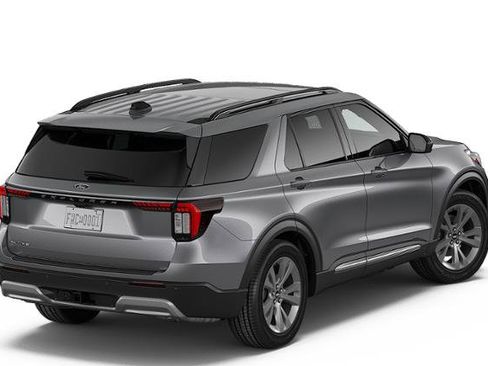 New 2026 Ford Explorer Active w/ Active Comfort Package image 3