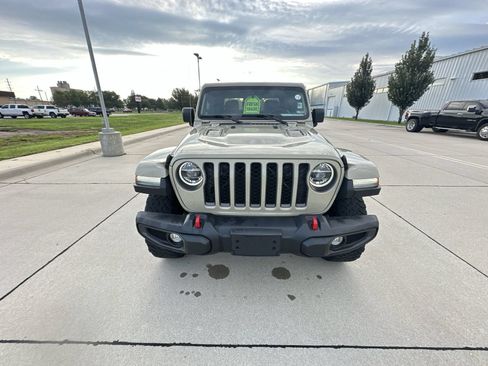 Used 2022 Jeep Gladiator Rubicon w/ LED Lighting Group AWD/4WD image 17