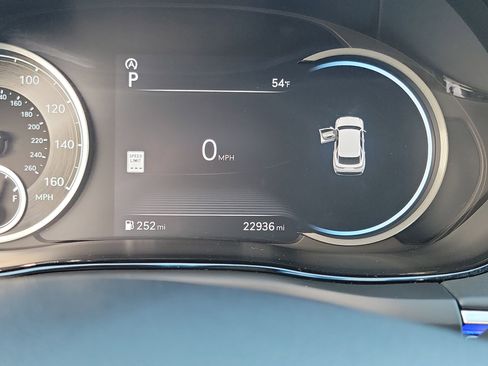 Certified 2024 Genesis GV70 2.5T w/ Advanced Package image 10